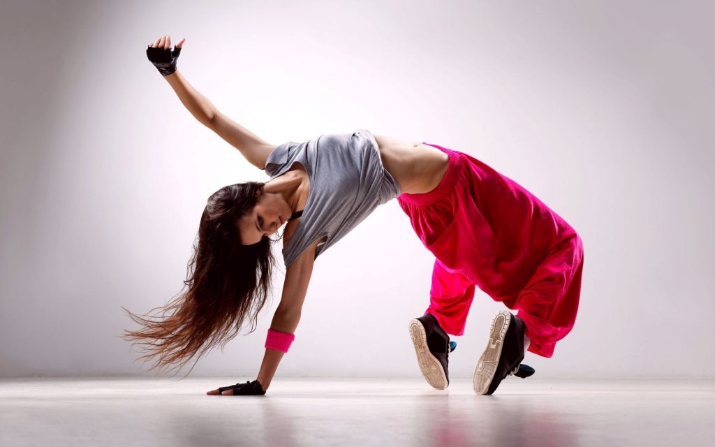 Just dance and be happy