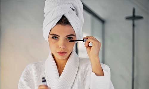 Start with a Clean Lash Line