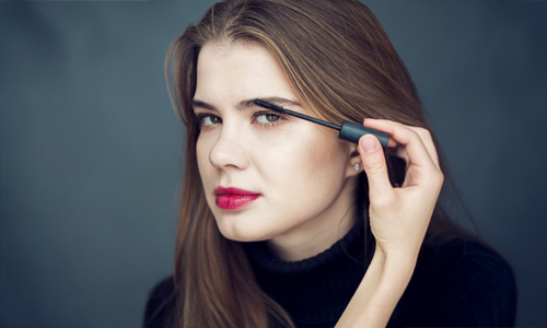Clean Up Smudges with a Q-tip Image