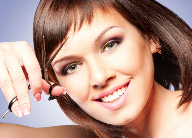 4 Ways to Deal with your Bangs