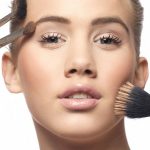 3 Ways to make your face slimmer using makeup