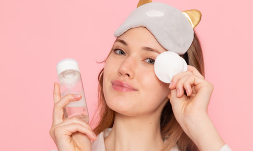 Use Coconut Oil as Makeup Remover