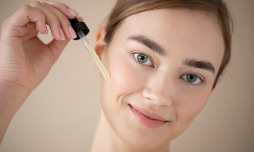 coconut oil used as highlighter