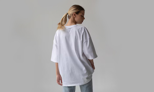 Woman wearing an oversized t-shirt